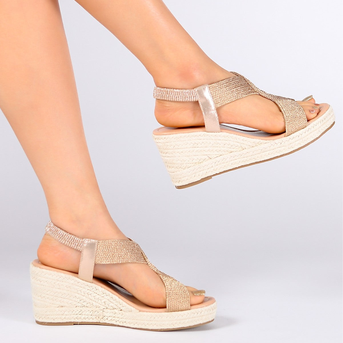 Aroa | wedge sandals with handcrafted woven detail