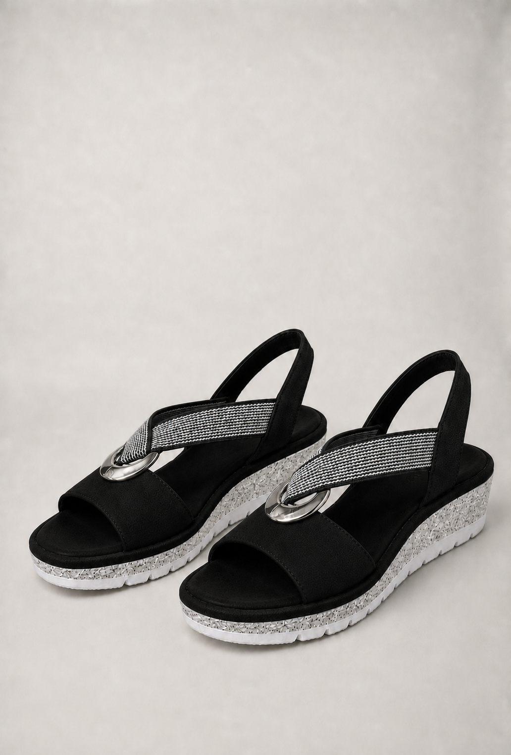 Mireia Sandals