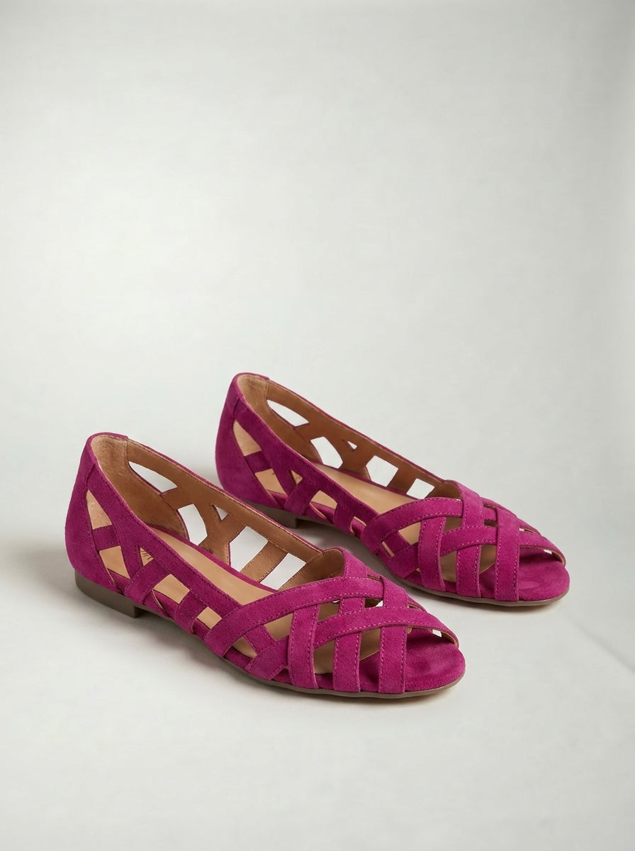 Brownie Sandals