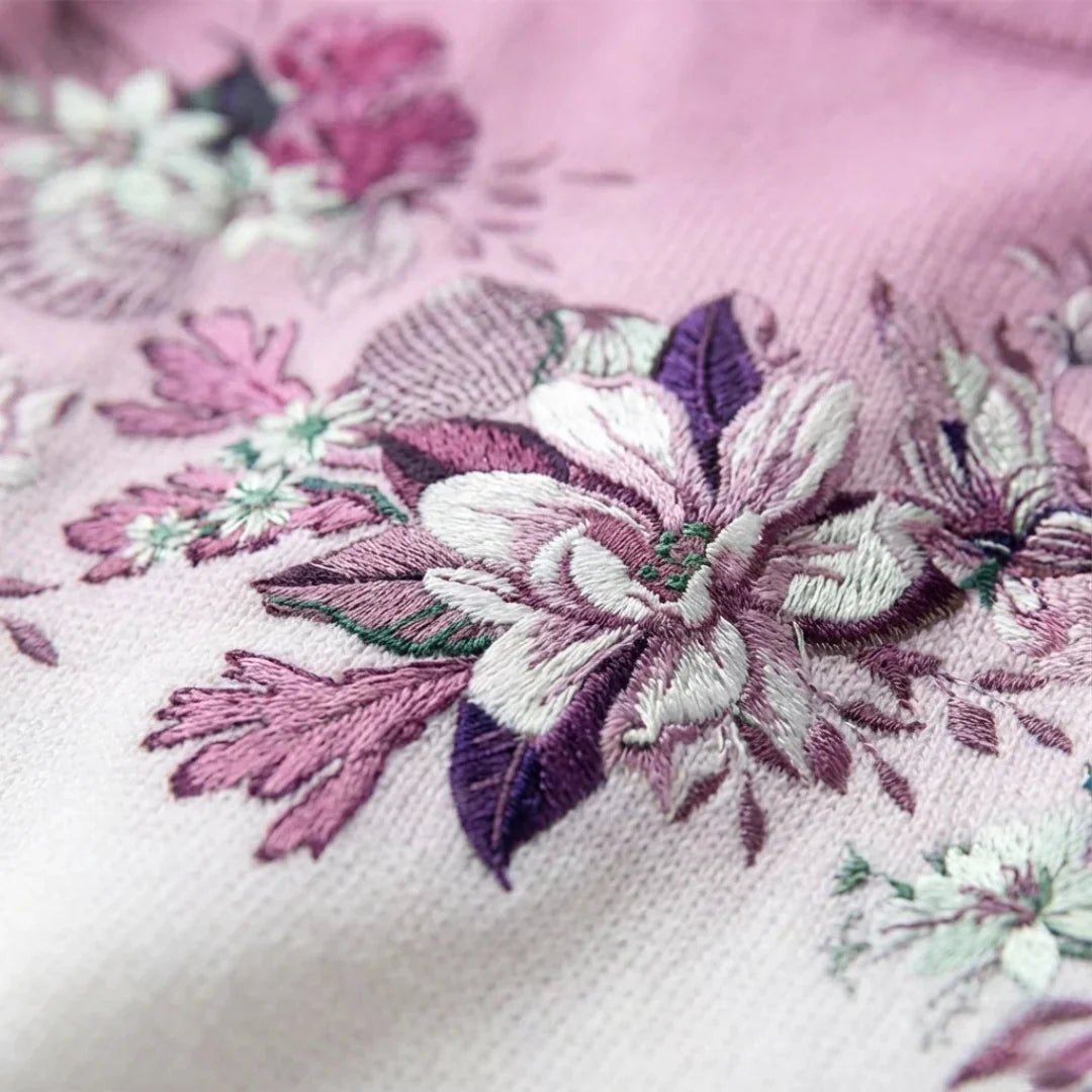 Alba | Pull Fleuri à Col Roulé